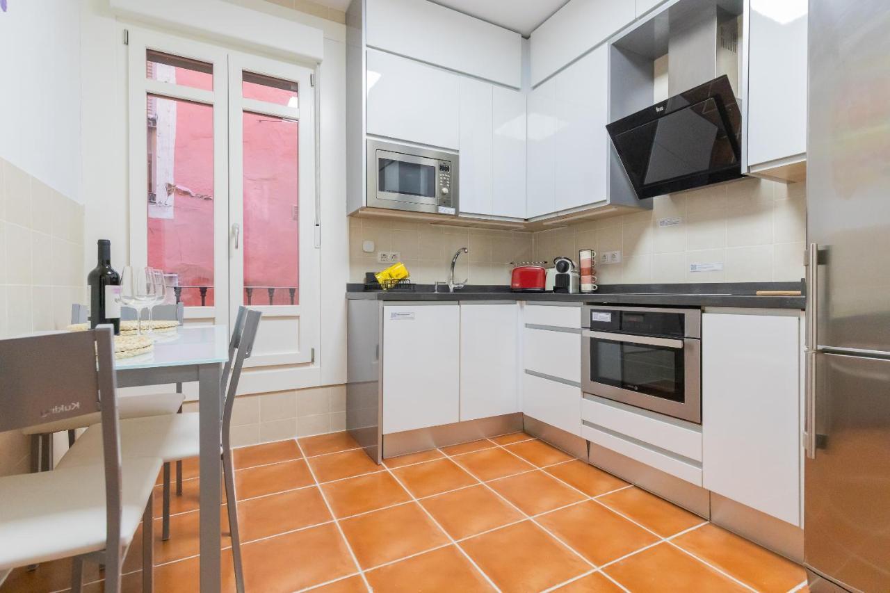 Appartamento Ronda Street In The Heart Of Old Town Bilbao Esterno foto